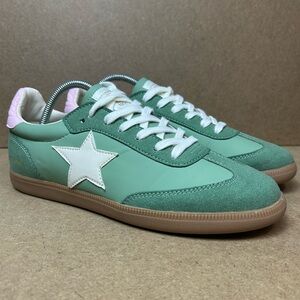 New Vintage Havana Green and Pink Sneakers Size 10